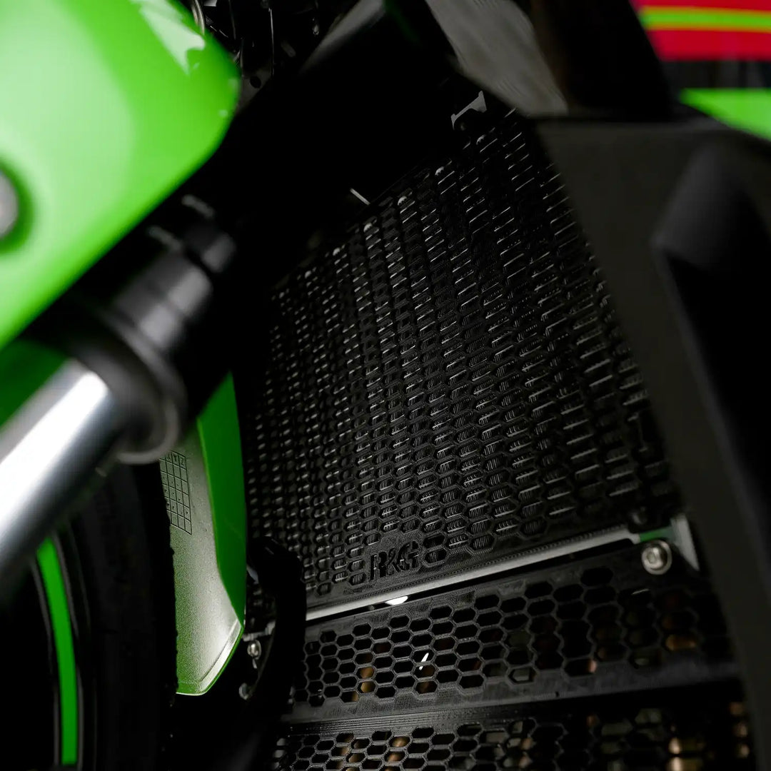PRO Radiator Guard for KAWASAKI ZX-4RR / R / SE