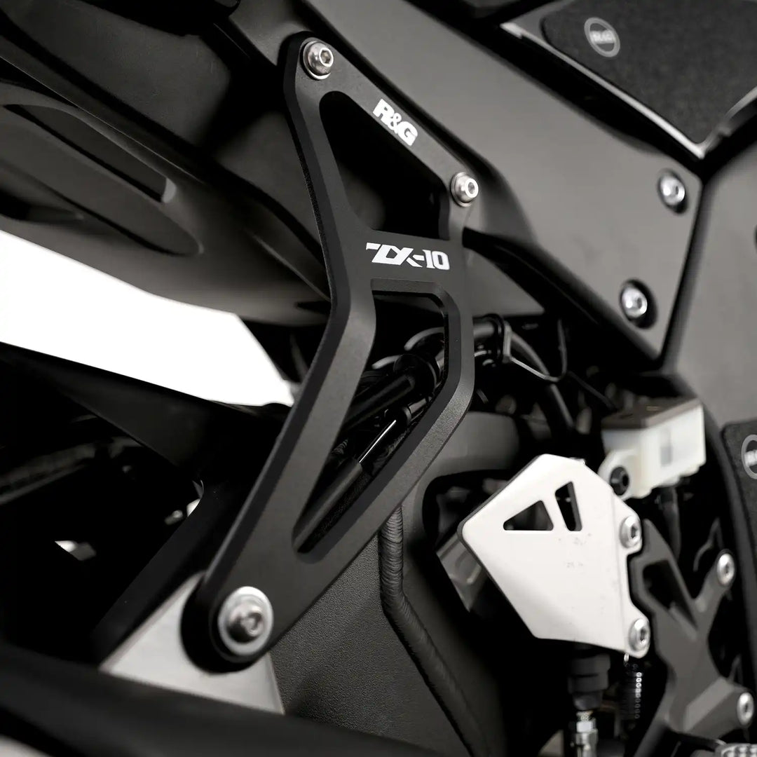 Exhaust Hanger and Rear Footrest Blanking Plate Kit for KAWASAKI ZX-10R (2011-) & ZX-10RR (2021-)