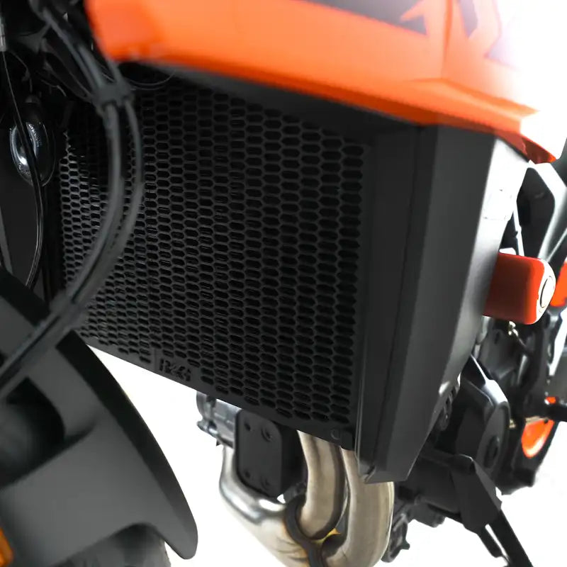 PRO Radiator Guard For KTM 990 Duke (2024-)