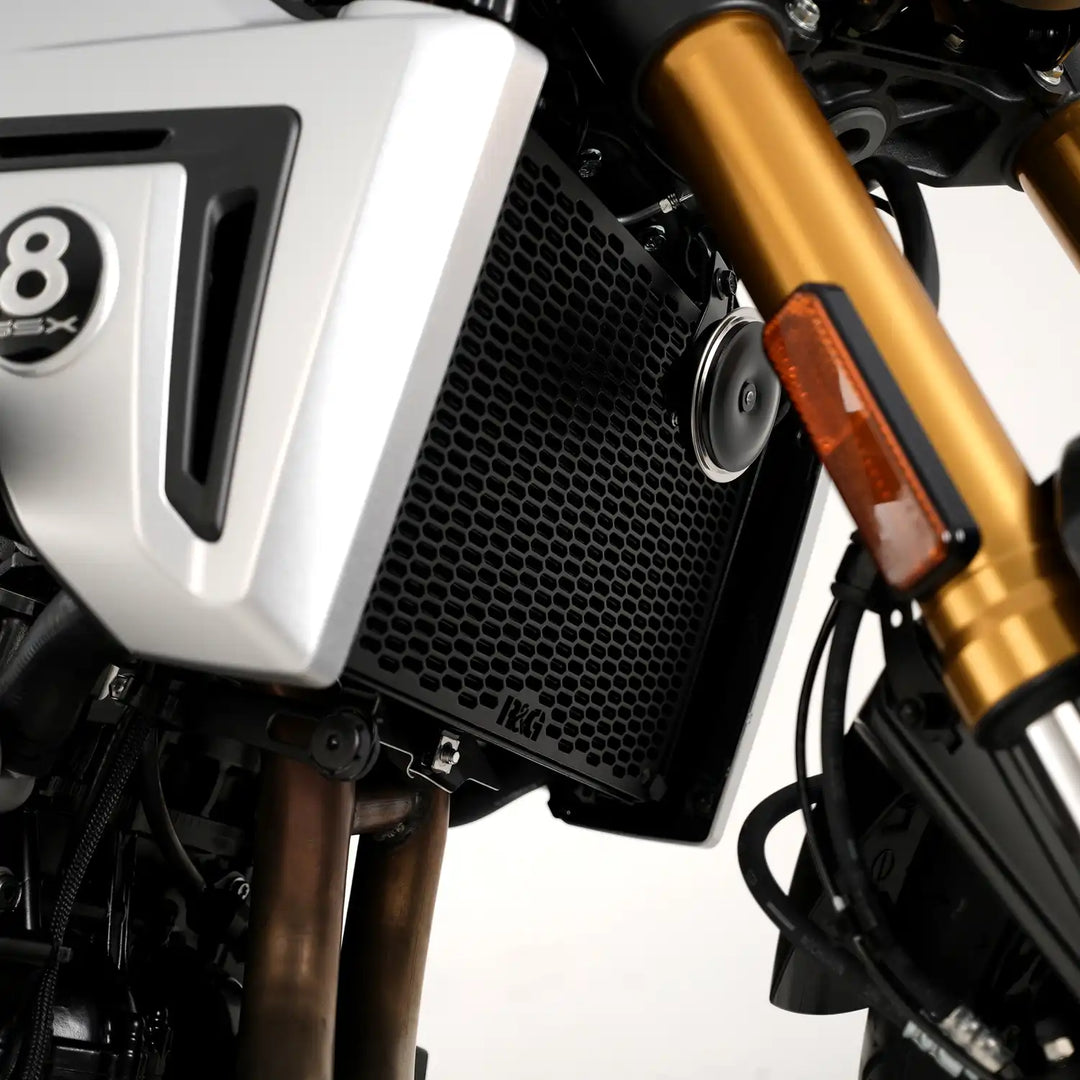 PRO Radiator Guard for SUZUKI GSX-8T/TT (2025-), GSX-8S (2023-) & GSX-8R (2024-)
