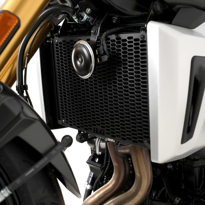 PRO Radiator Guard for SUZUKI GSX-8T/TT (2025-), GSX-8S (2023-) & GSX-8R (2024-)