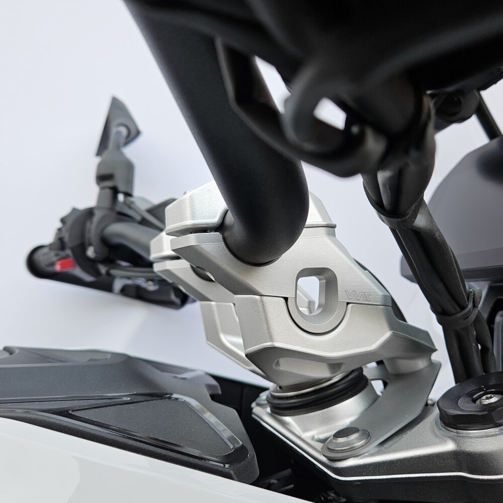 Handlebar Riser with Offset for BMW R 1300 GS / GSA (2023-)