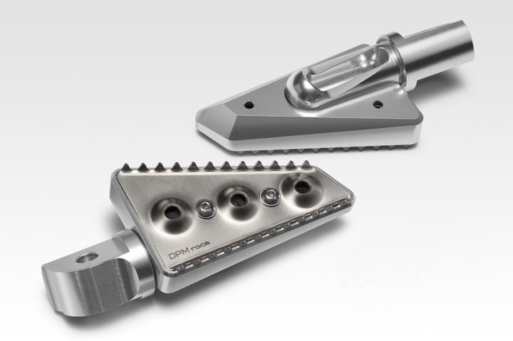 PIRANHA Passenger Footrests for YAMAHA T-Max series