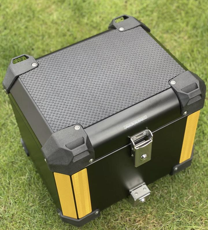 Bumot Defender Evo 30/43L Top Box Rubber Protector