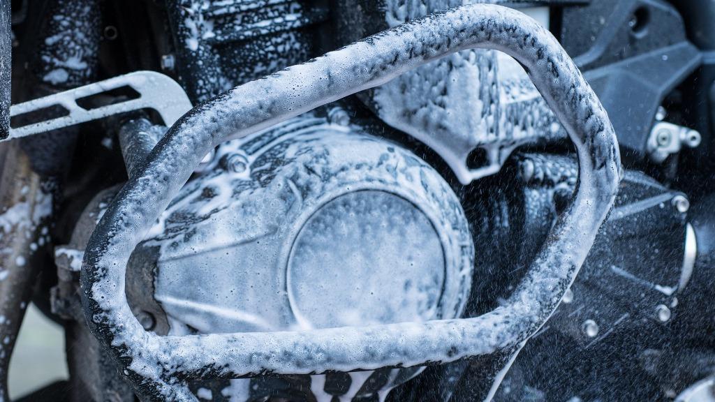 MUC-OFF Nano Tech Motorcycle Cleaner