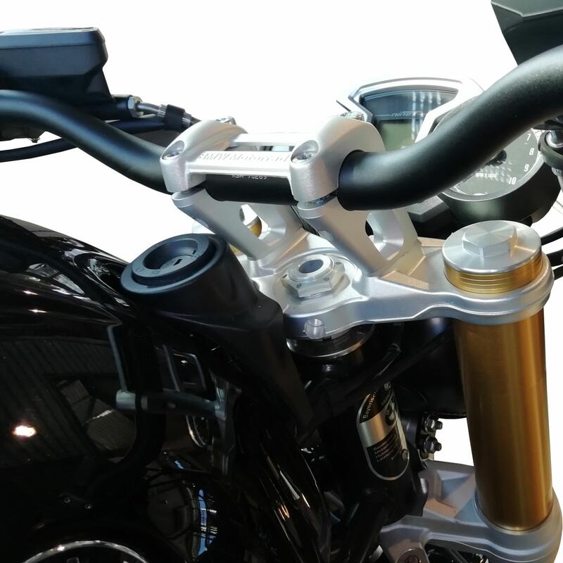 Handlebar Riser 25mm High with 23mm Offset for BMW R NineT / Pure / Sc ...